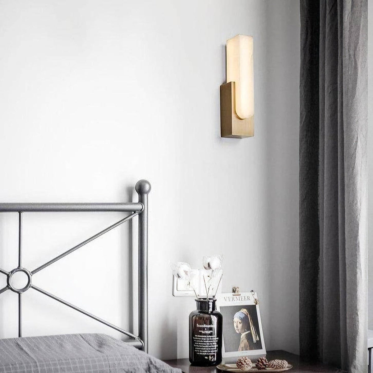 Agatha Wall Lamp U-Shaped LED-Neutral Decor