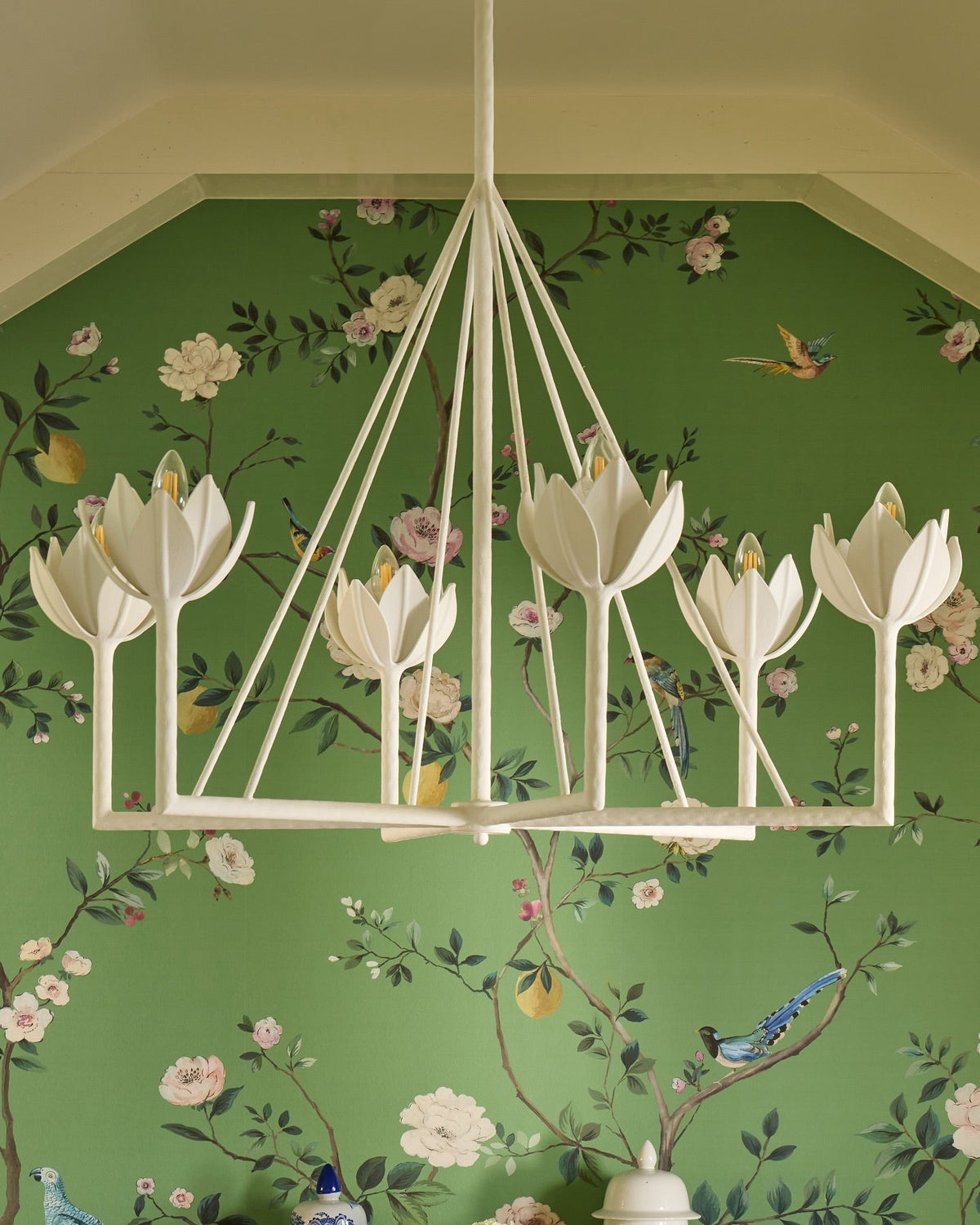 Ulmaris Florale Lustre