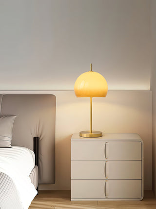 Alexander Lampe à Poser