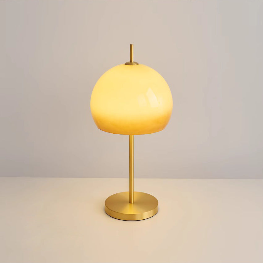 Alexander Lampe à Poser