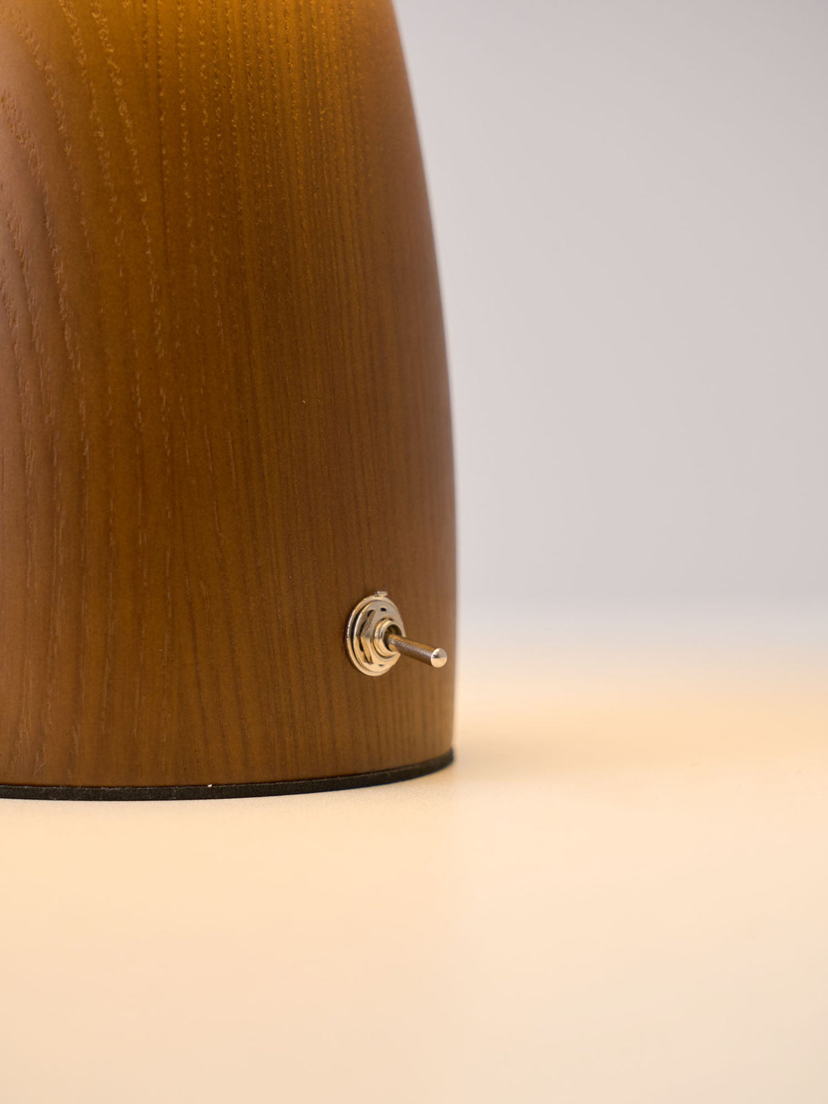Nimbus Lampe de Table en Bois Et Tissu