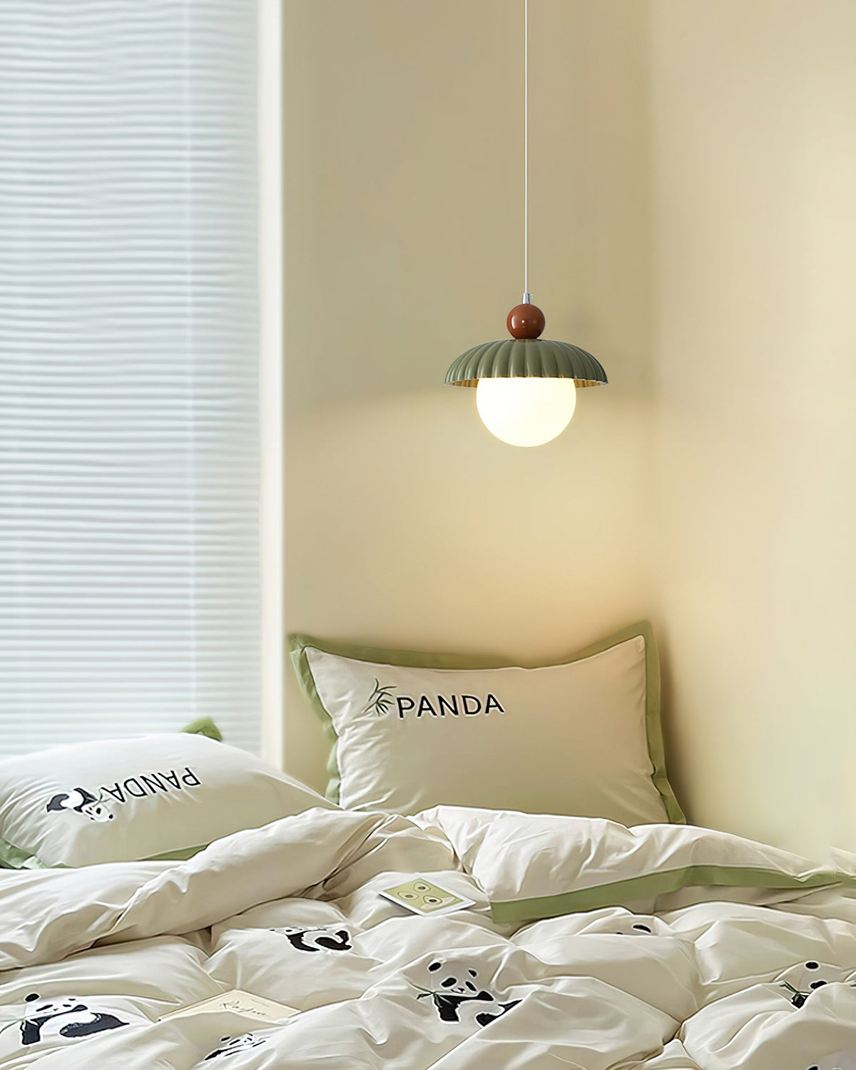 Alien Retro Charm Pendant Light-Neutral Decor