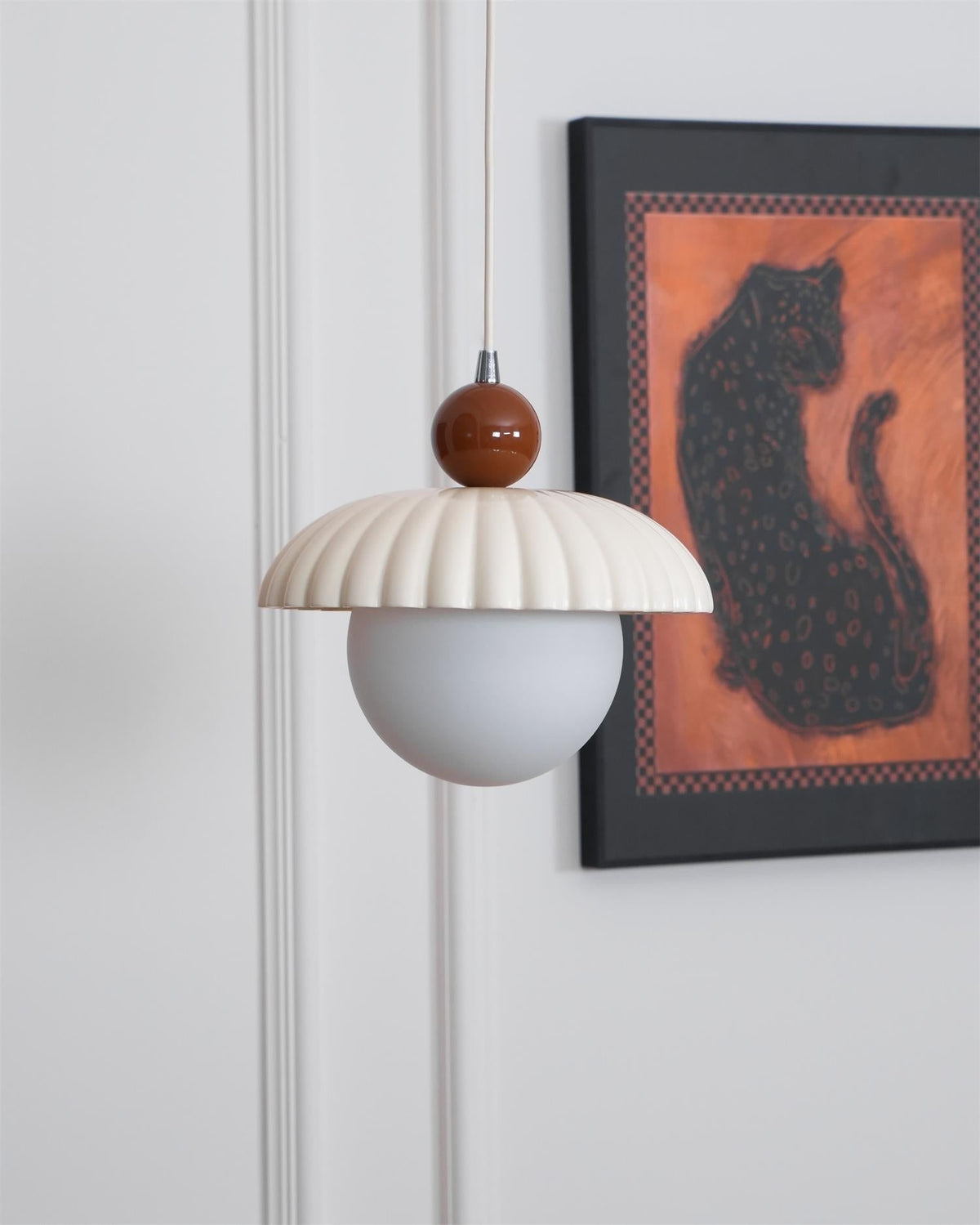 Alien Retro Charm Pendant Light-Neutral Decor