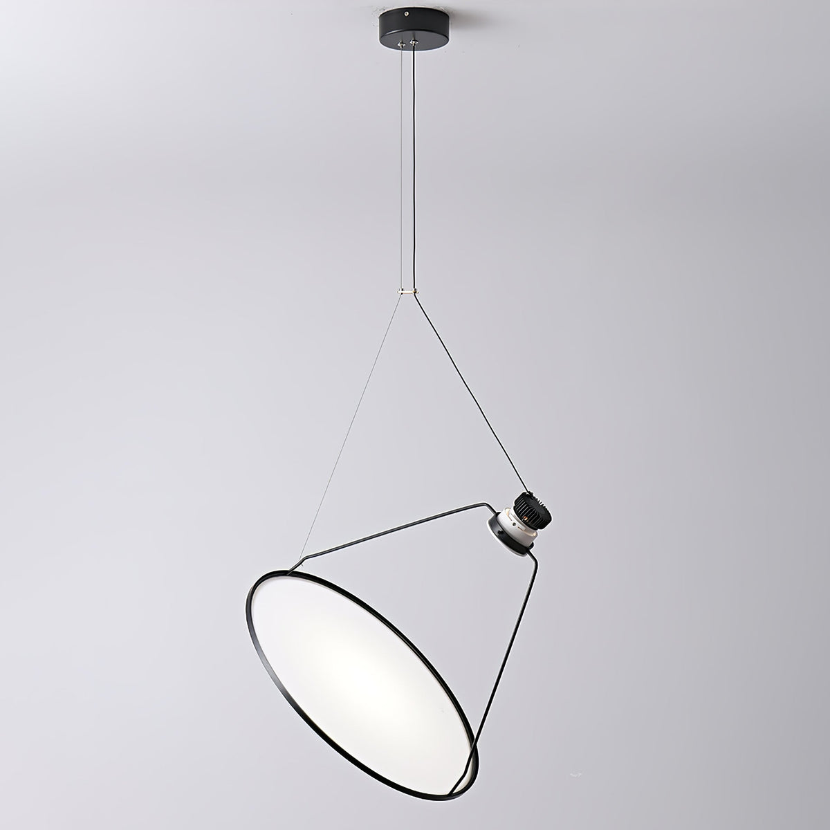 Aleris Suspension Minimaliste en Acier