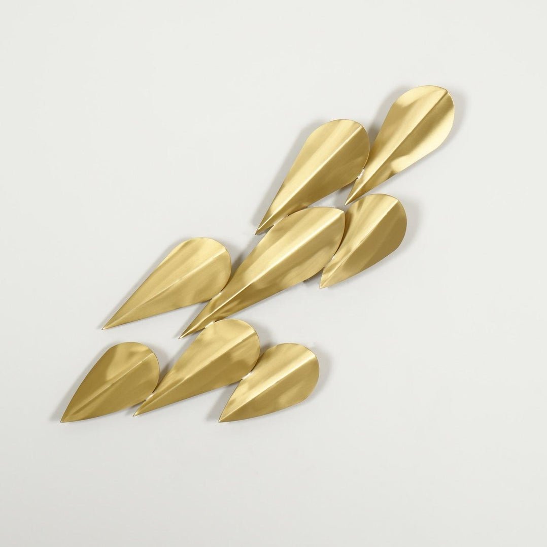 Avynis Abstract Applique Murale en Laiton