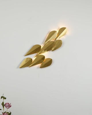 Avynis Applique Murale Abstraite Laiton