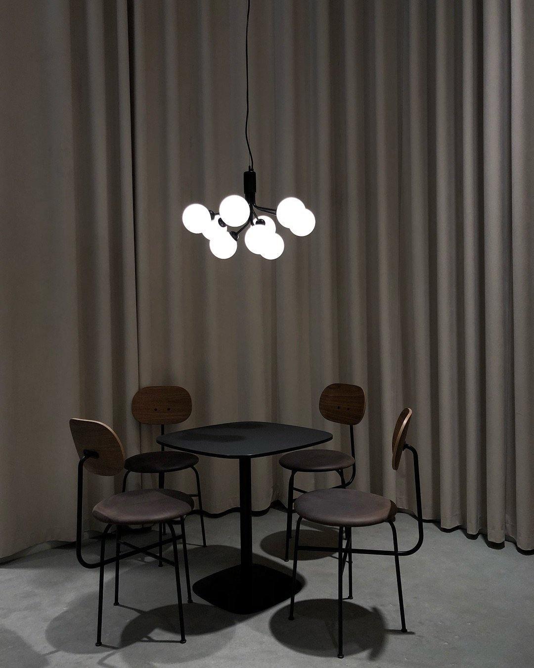 Peressa Suspension en Verre Globe Cluster Laiton