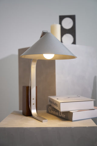 Ireld Lampe de Table Moderne