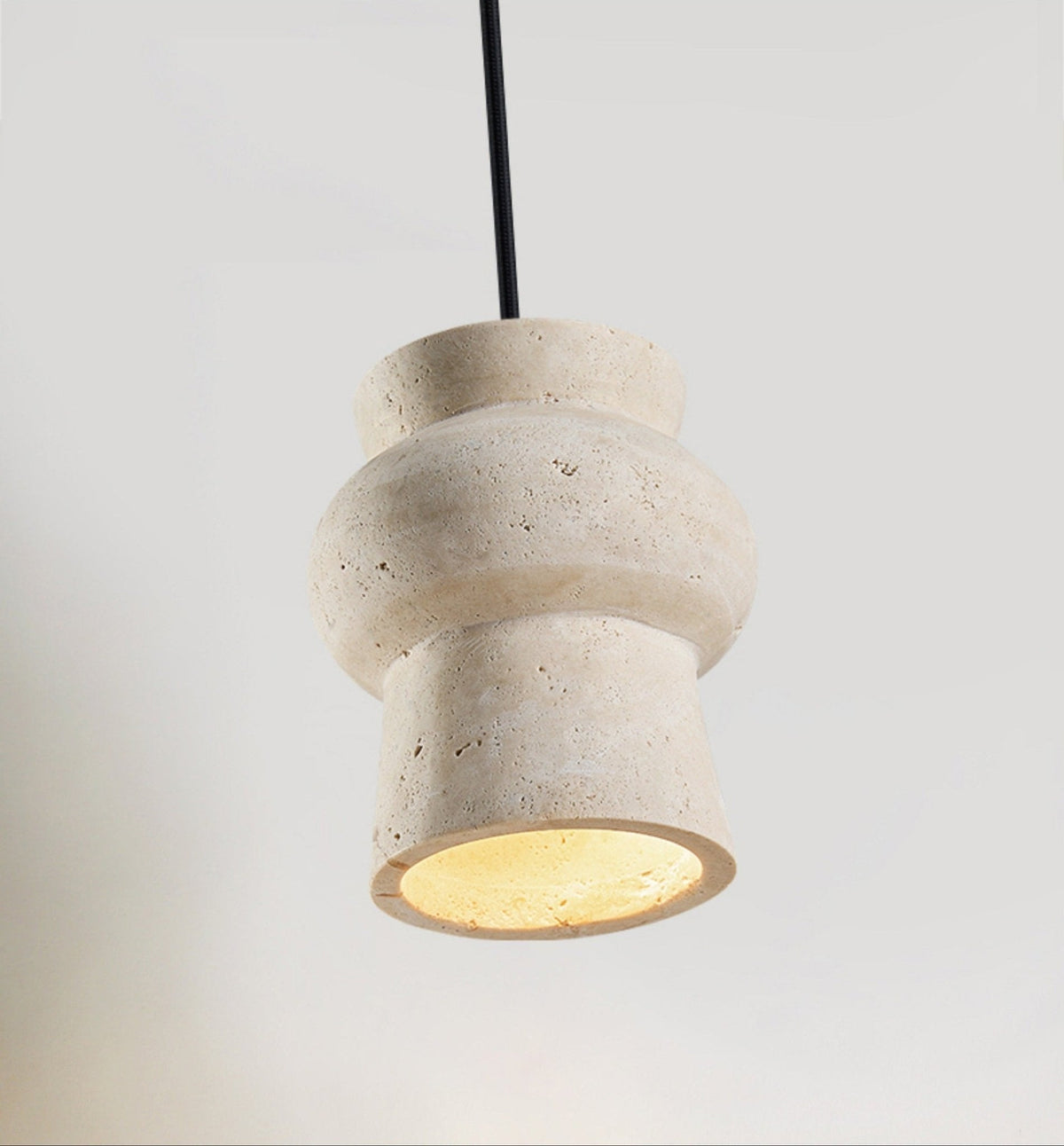 Dynt Suspension en Travertin Jaune Intemporelle