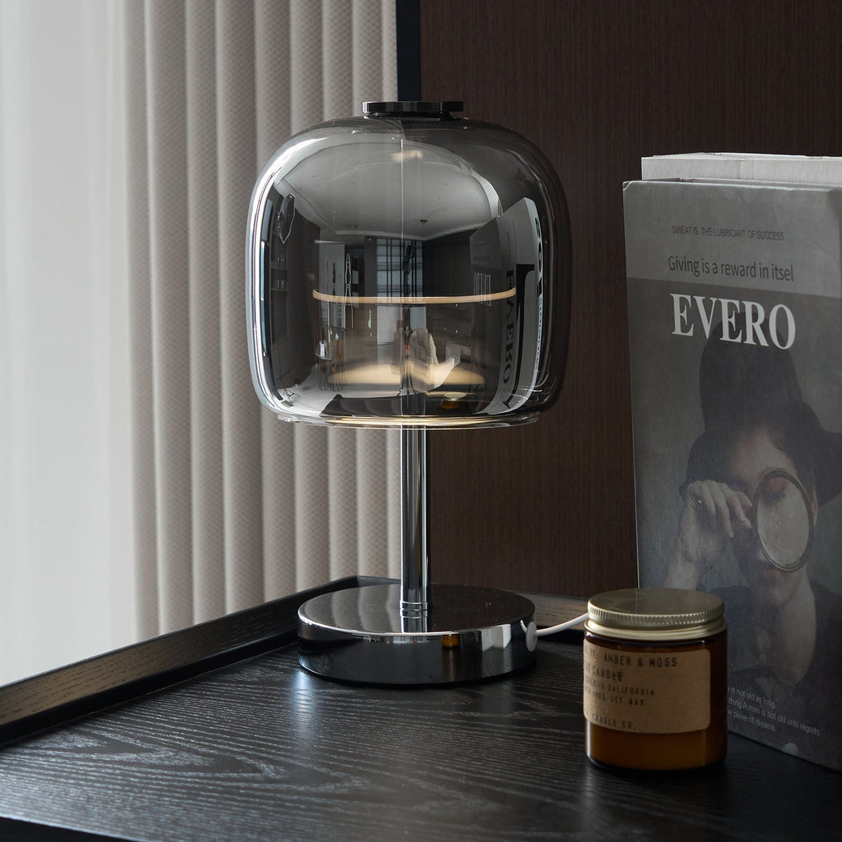 Elaaella Lampe de Table