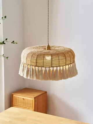 Arlina Suspension