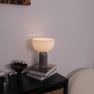 Vicky Lampe de Table Minimaliste en Marbre