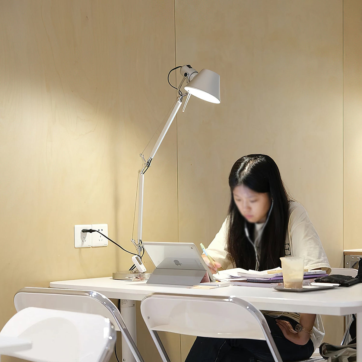 Vaskyl Lampe de Table