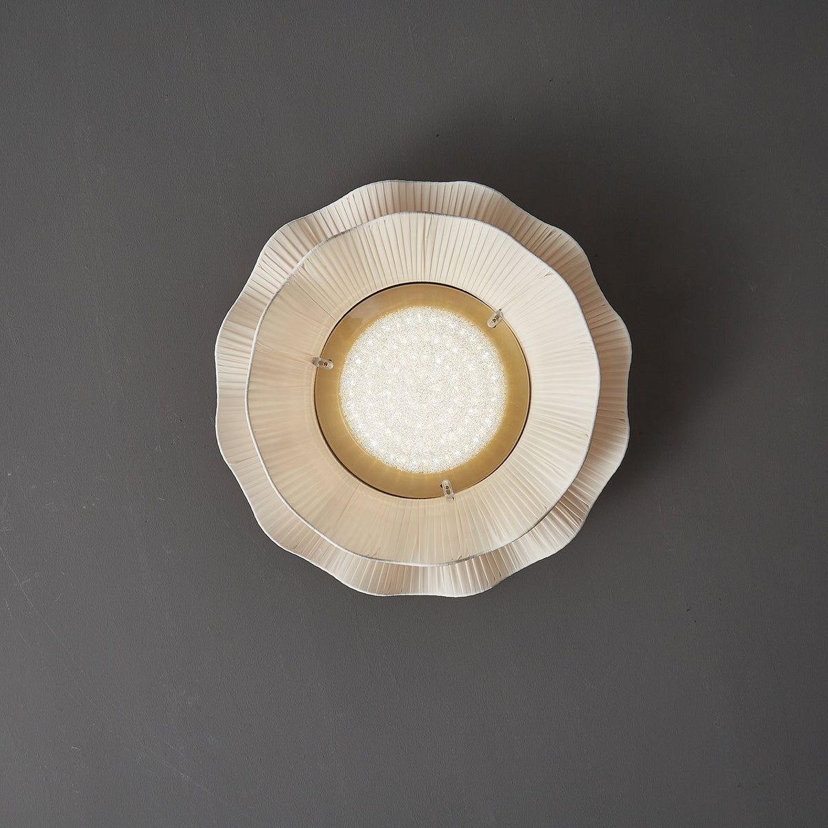Cedeva Plafonnier en Laiton Tissu Vague Élégance Premium