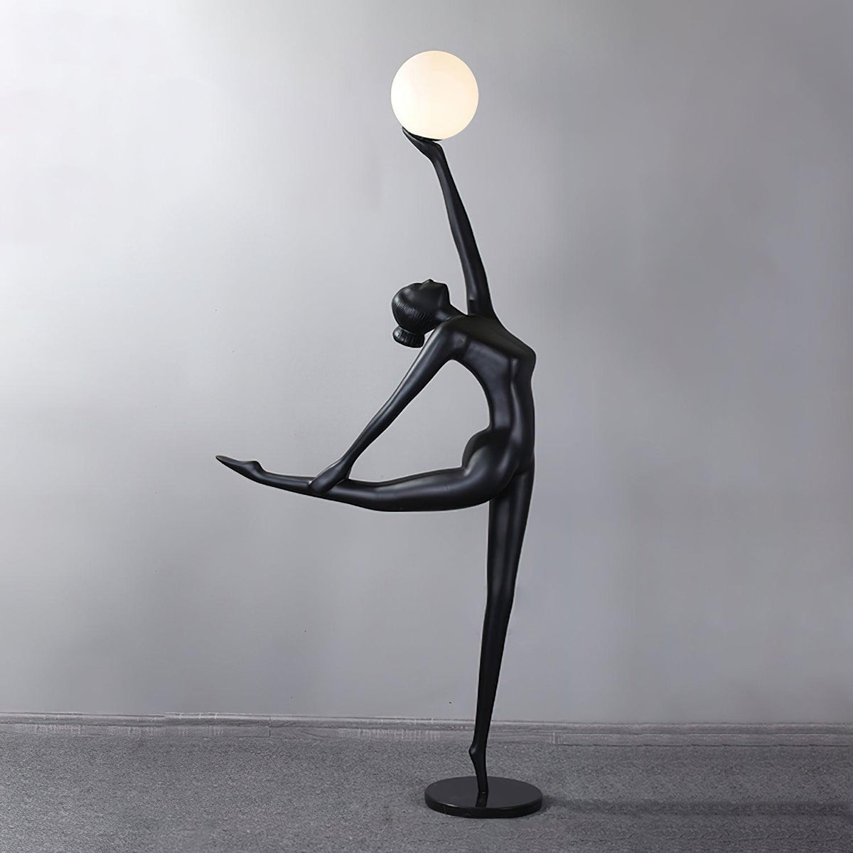 Ballerina Lampadaire