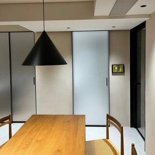 Caeluvyu Moderne Minimaliste Sombre Métal Suspension