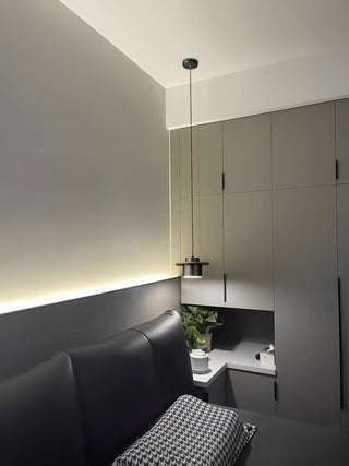 Aurora Lustre Suspendu Industriel En Laiton