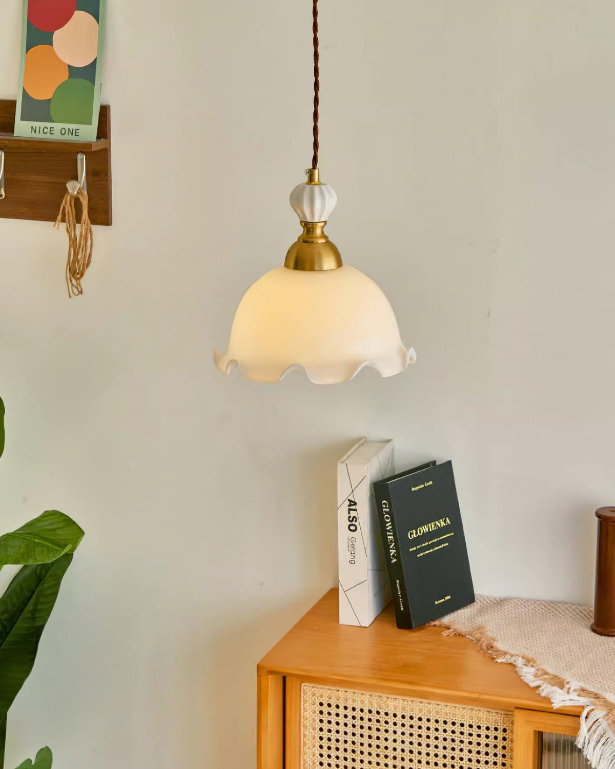 Pendant Lamp Wavy Edge Glass Shade Soft Glow Vintage Romantic-Neutral Decor