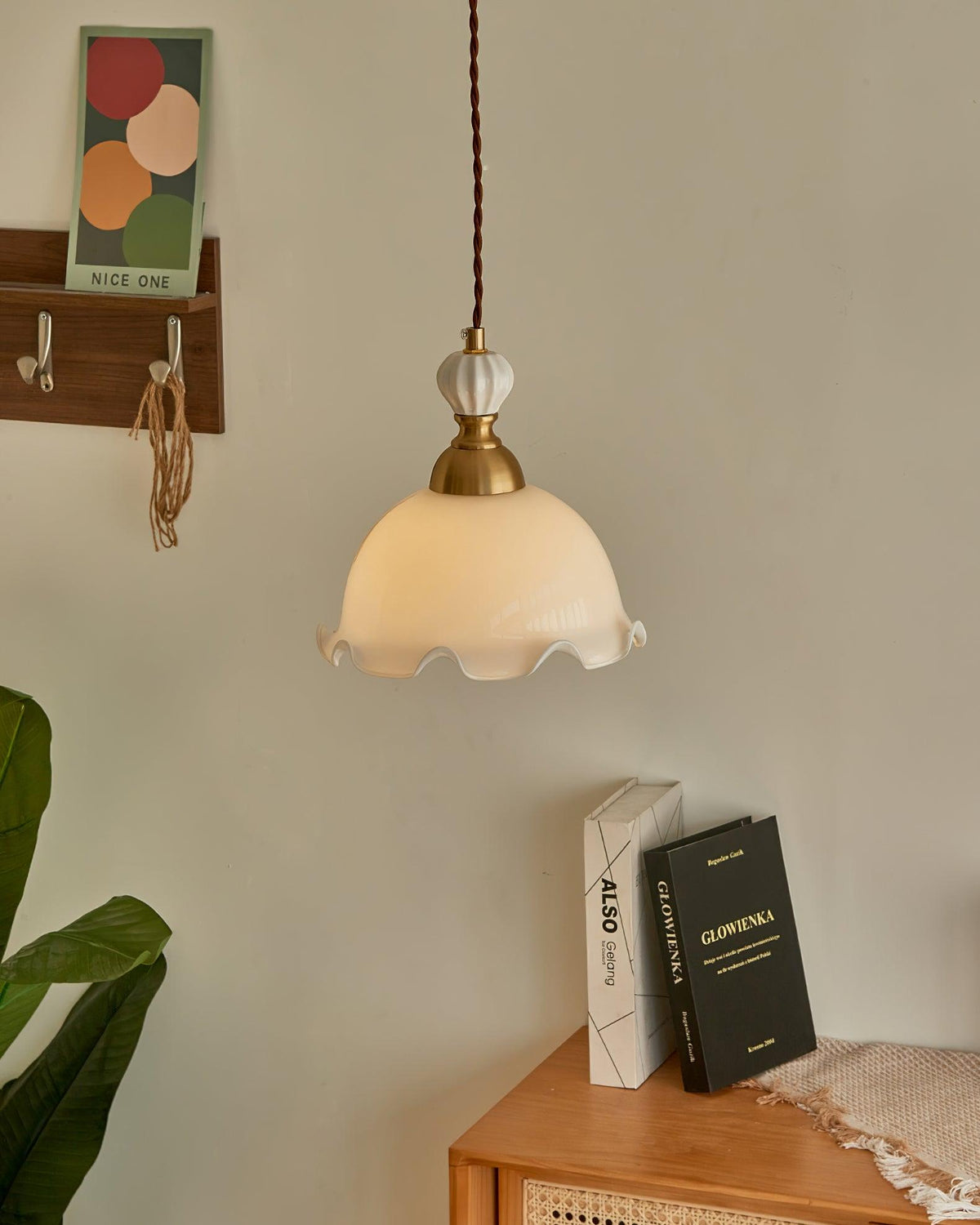 Pendant Lamp Wavy Edge Glass Shade Soft Glow Vintage Romantic-Neutral Decor
