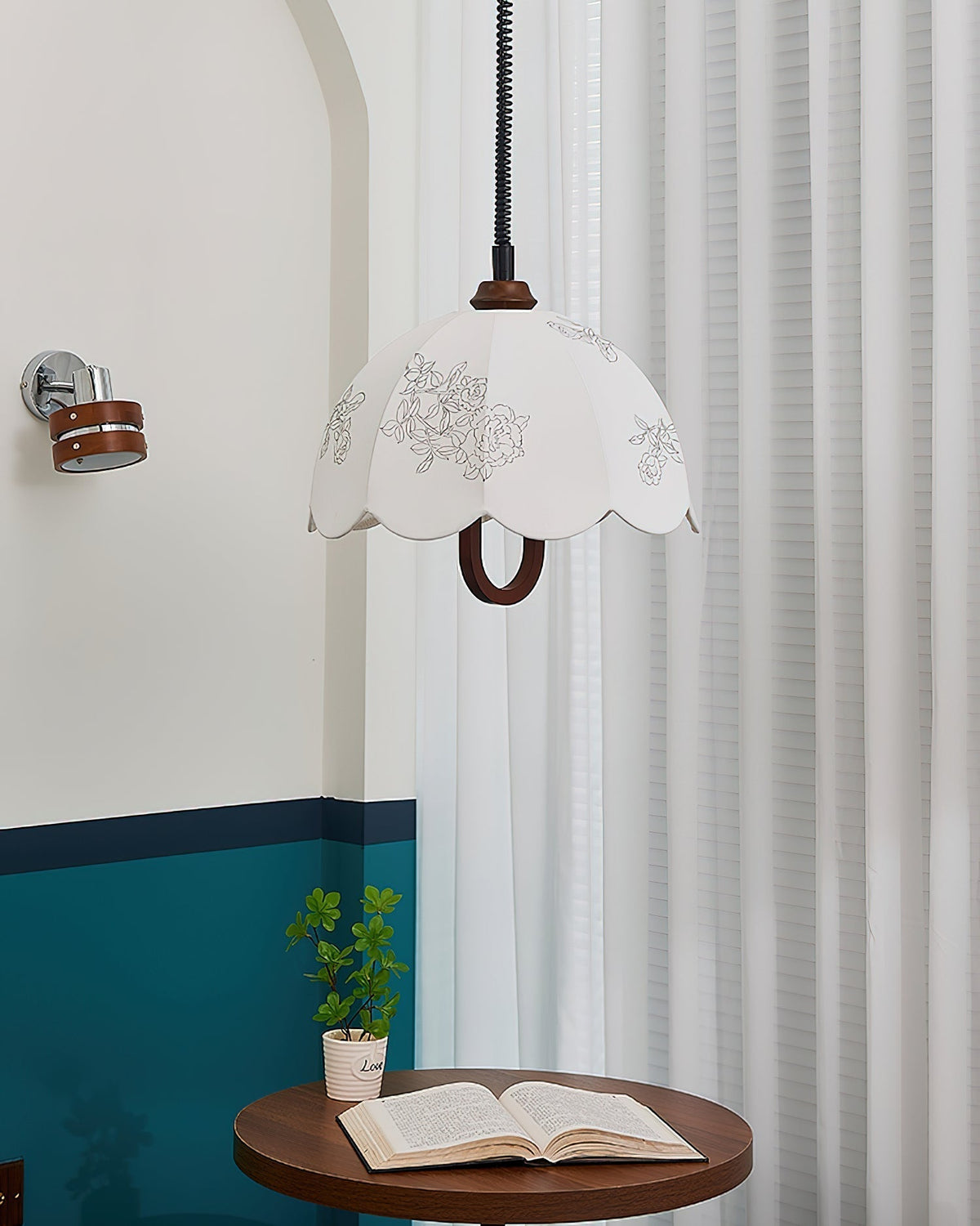 Elaaleria Suspension