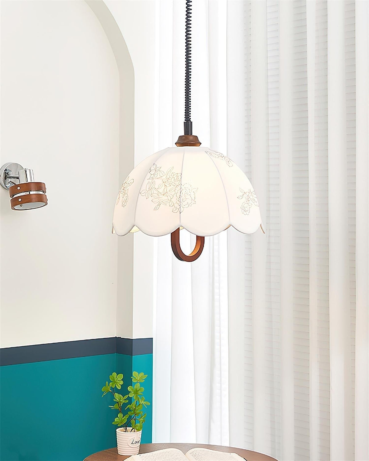 Elaaleria Suspension