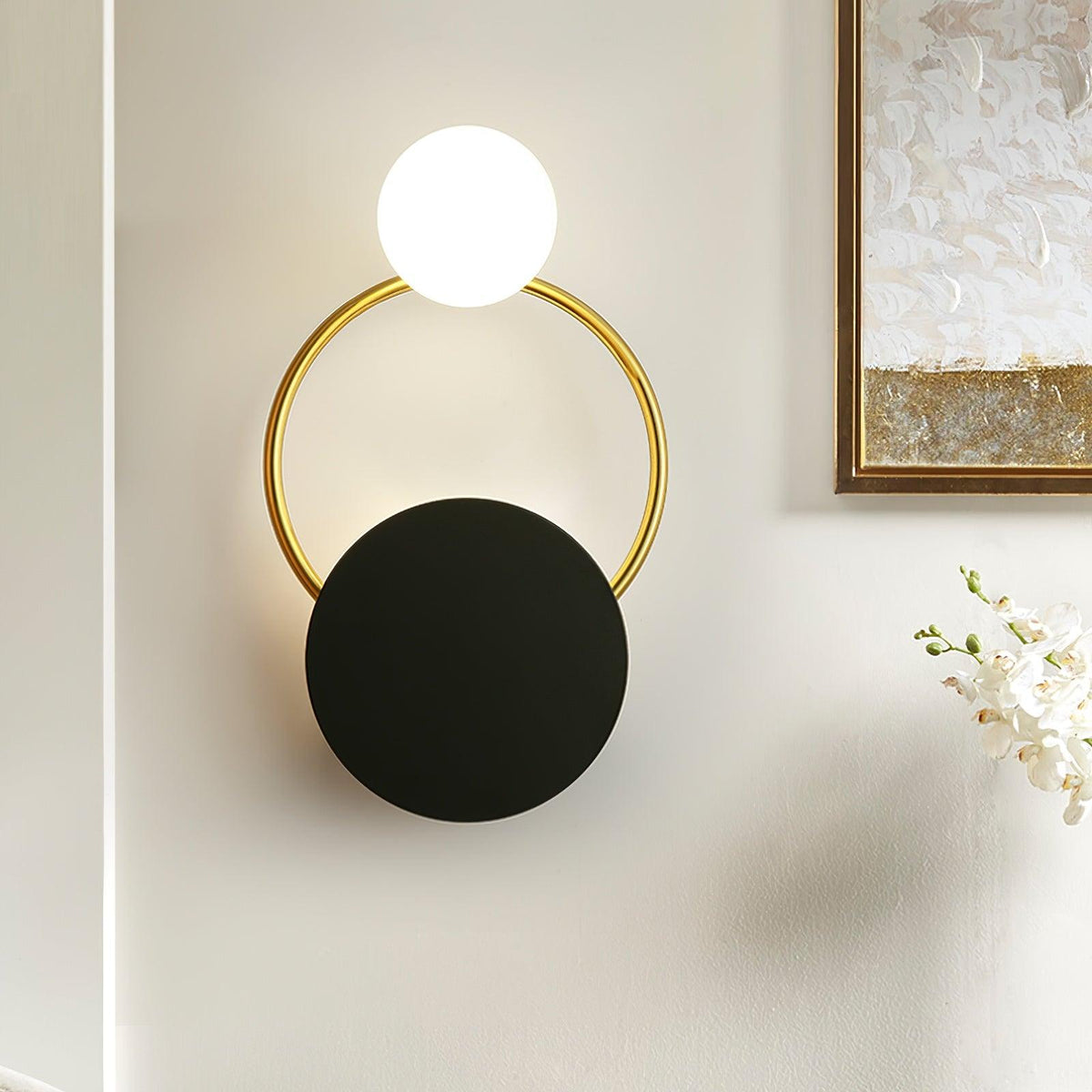 Arisha Applique Murale LED Moderne à Triple Anneau, Métal/Verre, Noir/Or, Chambre à Coucher