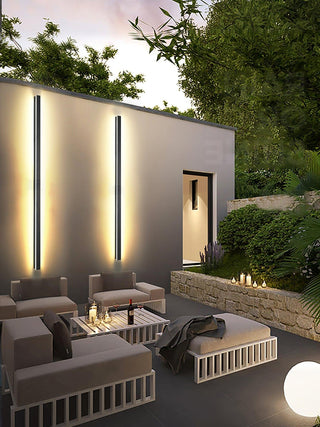 Aurvelyra Applique Murale Extérieure Solaire Bande