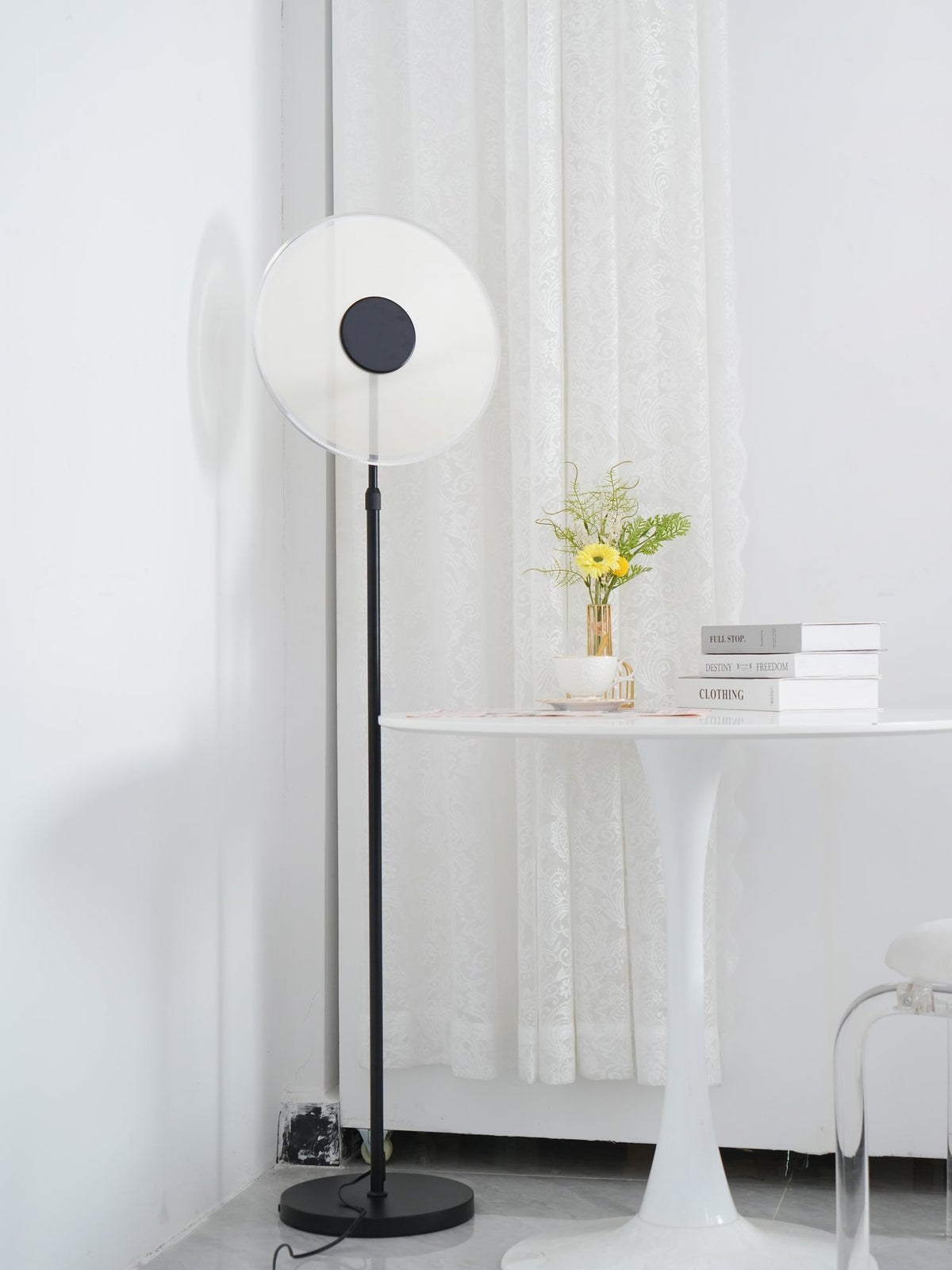 Abir Lampadaire Minimaliste
