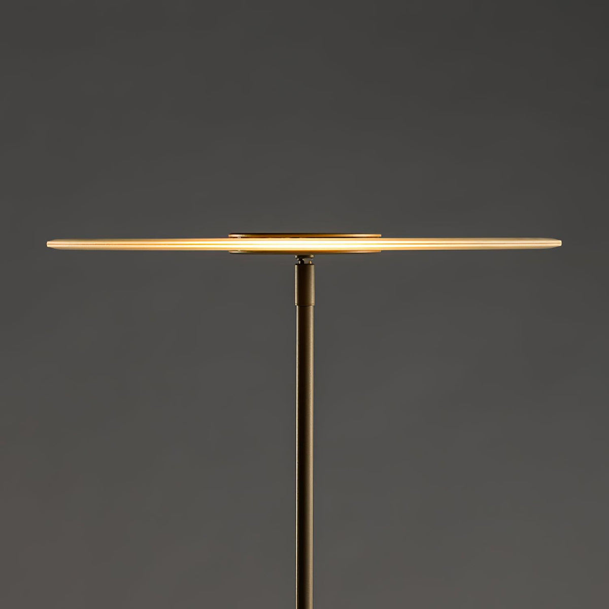 Abir Lampadaire Minimaliste