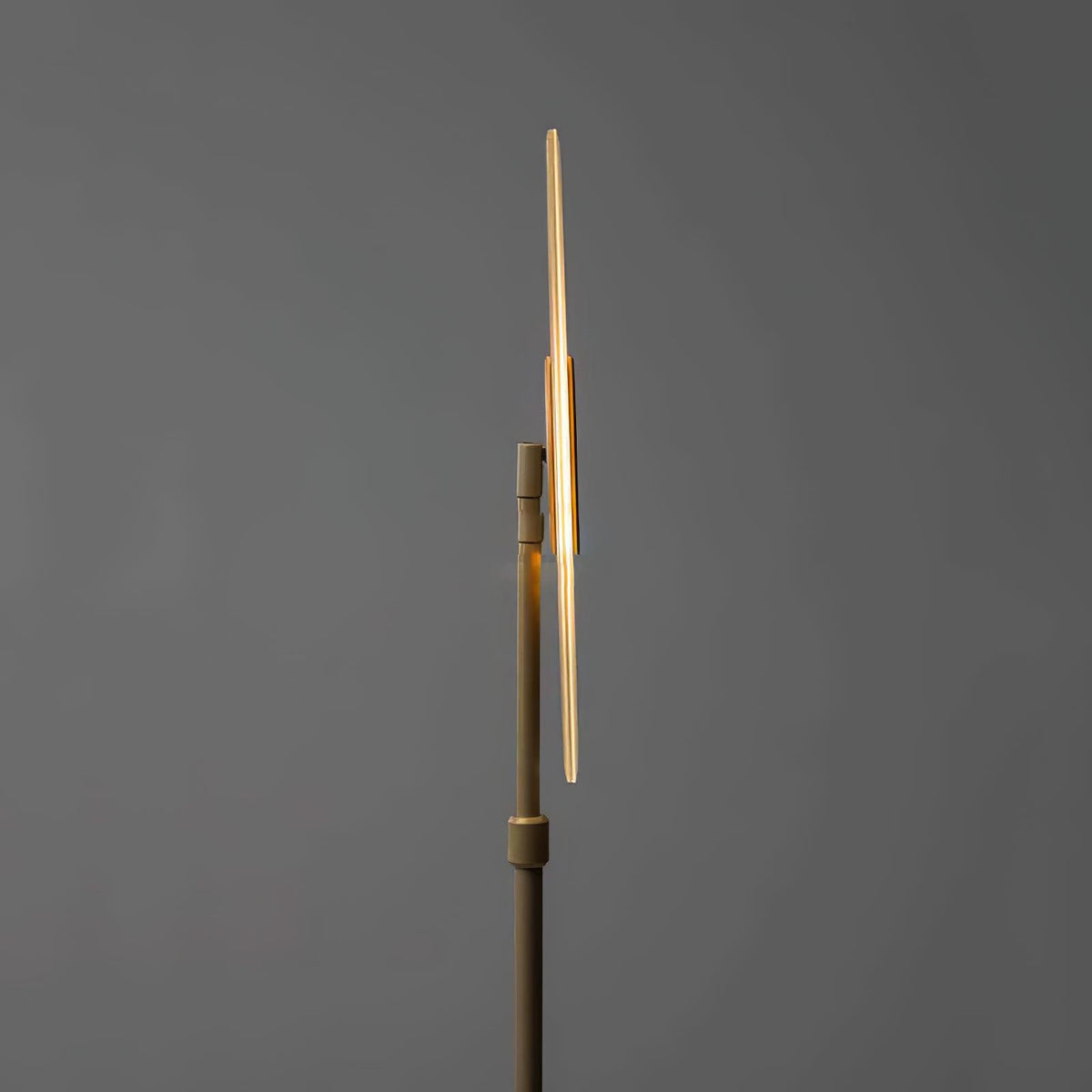 Abir Lampadaire Minimaliste