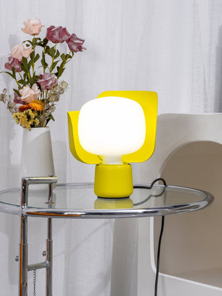 Zuri Lampe de Table Minimaliste en Plastique