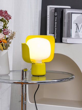 Zuri Lampe de Table Minimaliste en Plastique