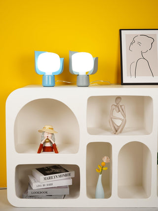Zuri Lampe de Table Minimaliste en Plastique