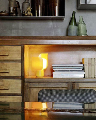 Zuri Lampe de Table Minimaliste en Plastique