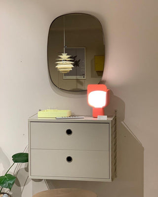 Zuri Lampe de Table Minimaliste en Plastique