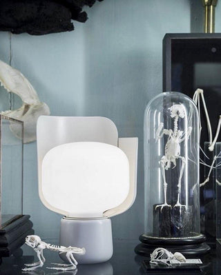 Zuri Lampe de Table Minimaliste en Plastique
