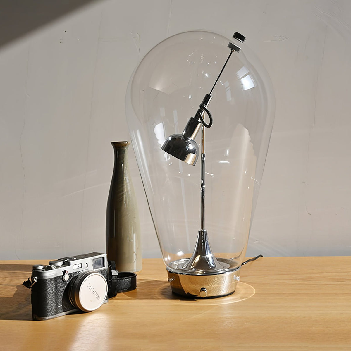 Veroce Lampe de Table en Verre Industriel