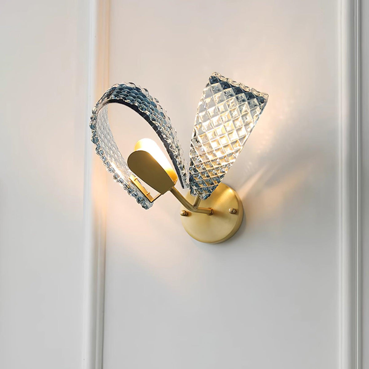 Wall Lamp Blue Ribbed Glass Ribbons Brass-Neutral Decor