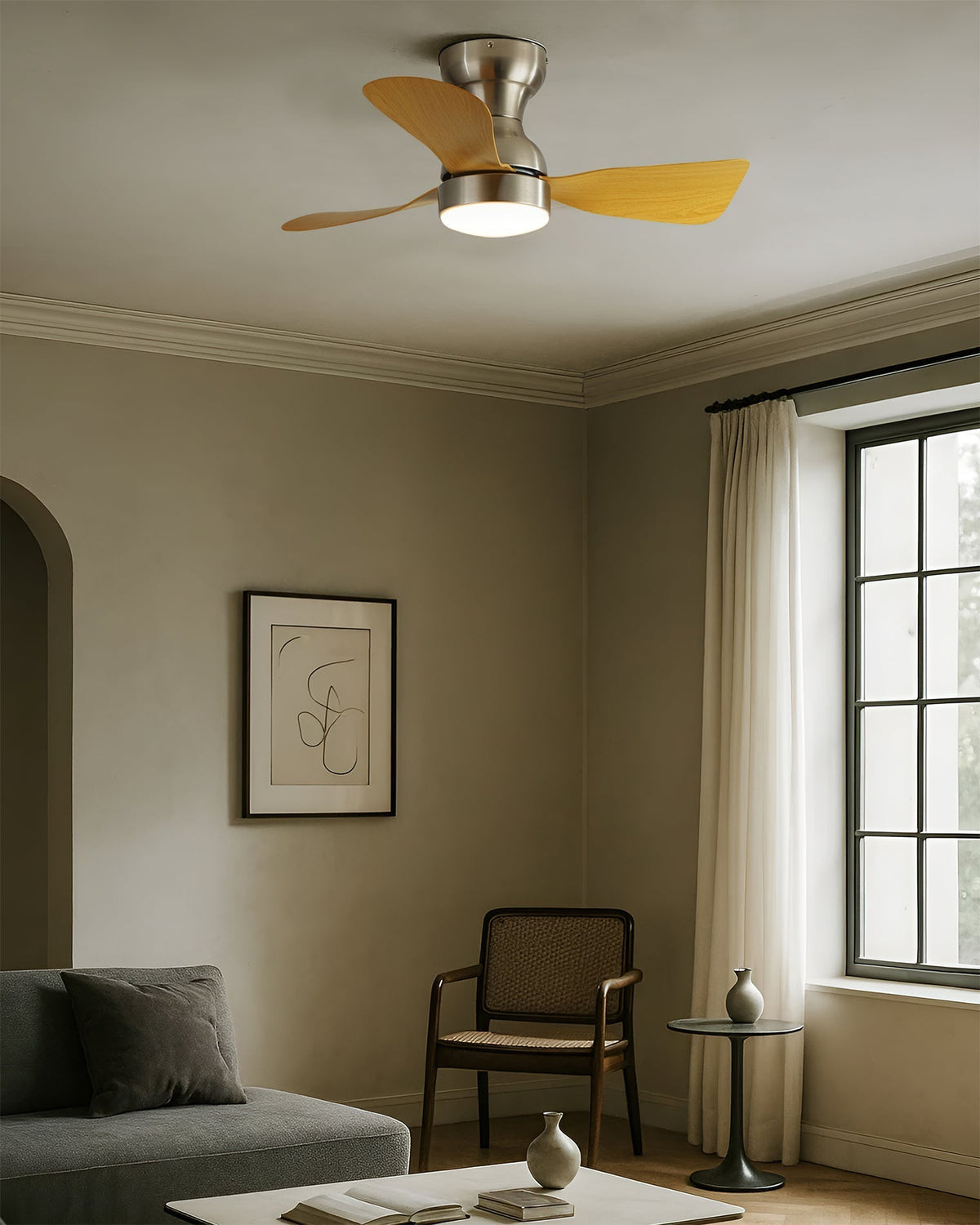 Remote control for the Bobe Ceiling Fan Light.