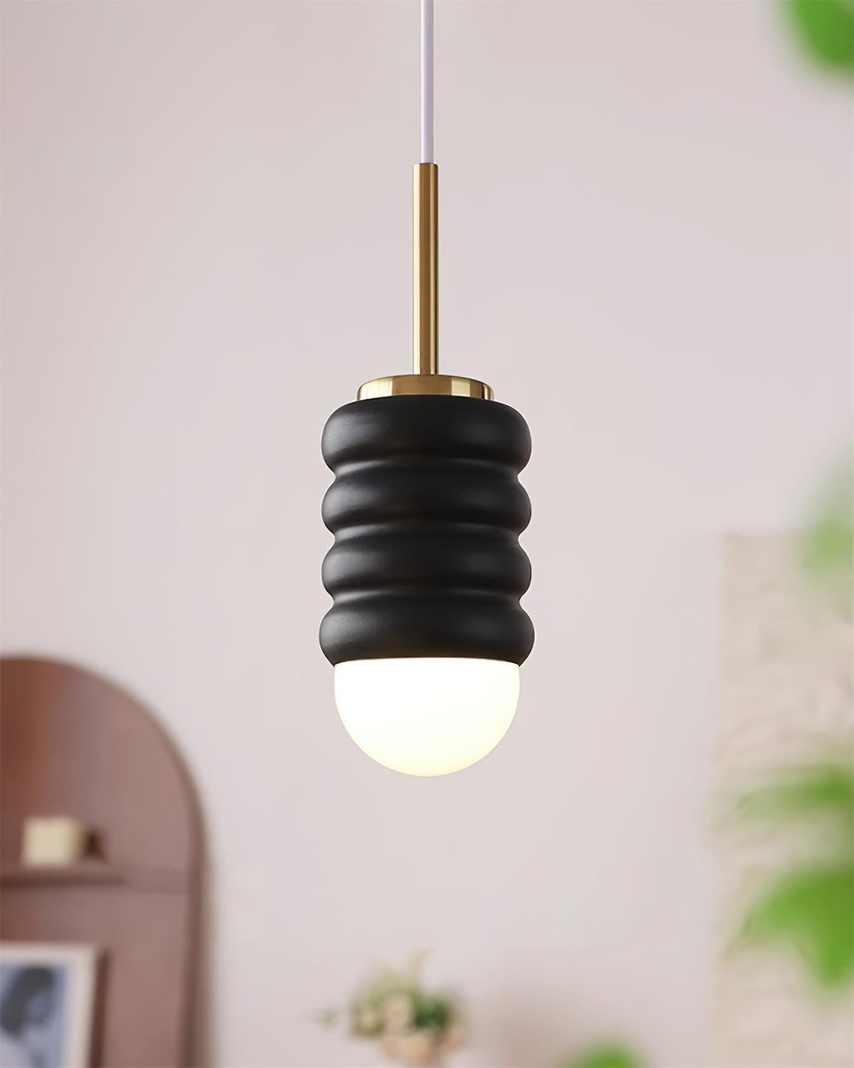 Pendant Light Ribbed Ceramic Brass Midcentury-Neutral Decor