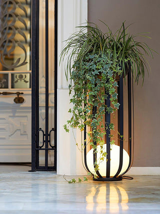 Tera Lampadaire en Acrylique Et Métal