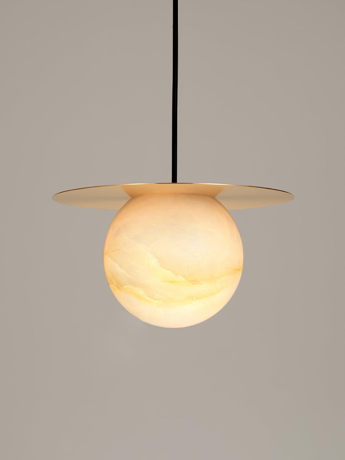 Nyvelyra Suspension Sphérique en Albâtre