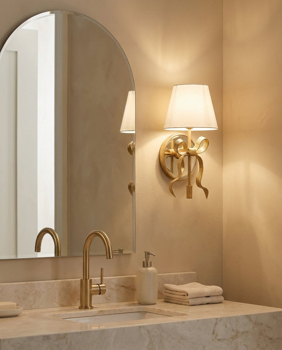 Coquette Applique Murale