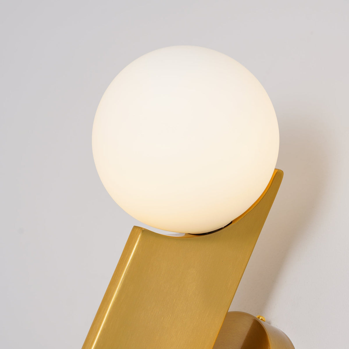 Casiane Applique Murale Globe en Verre Sculptural
