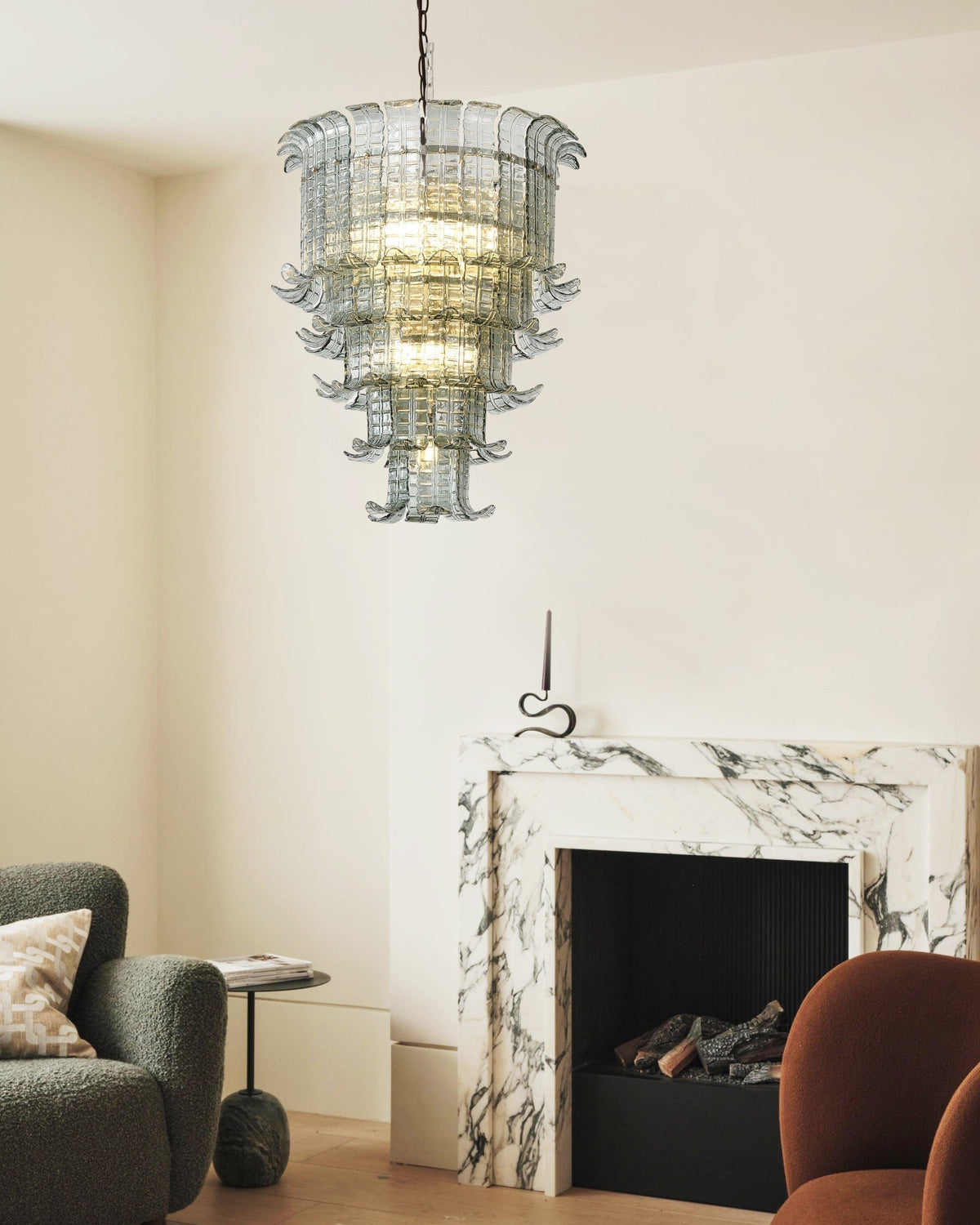 Brasher Lustre