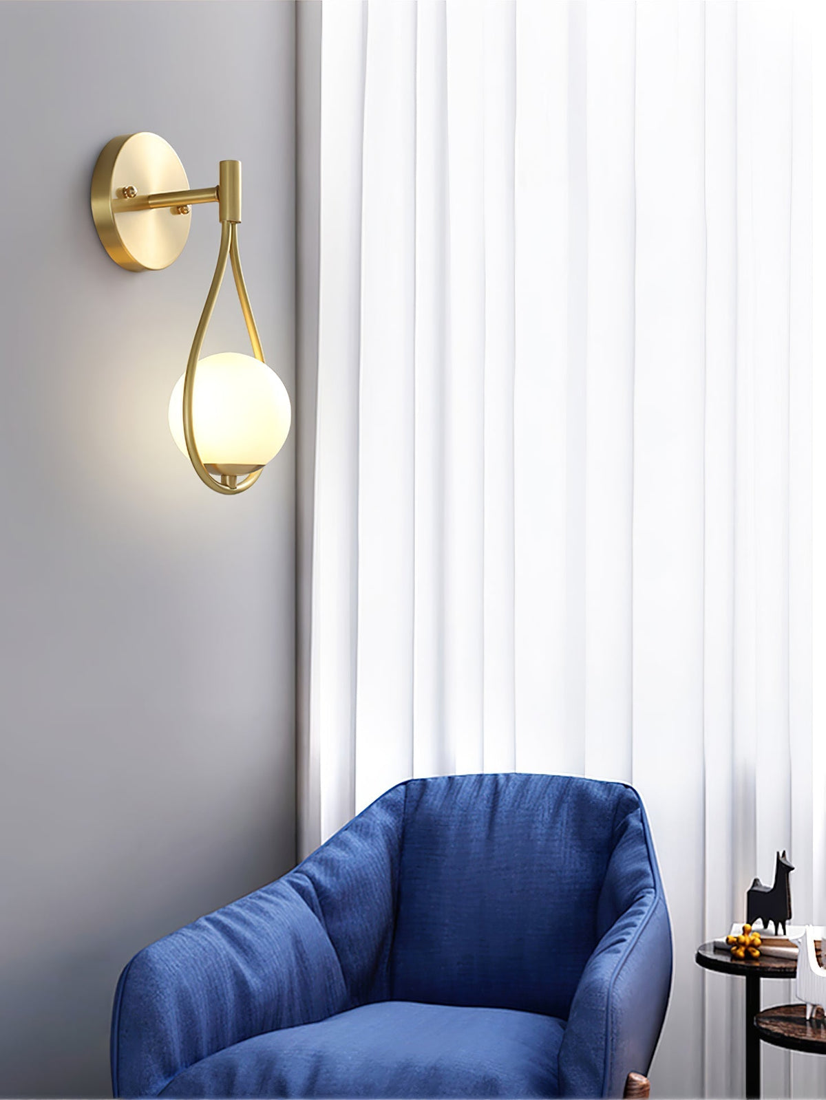 Talira Moderne Minimaliste Vanité Laiton Verre Applique Murale