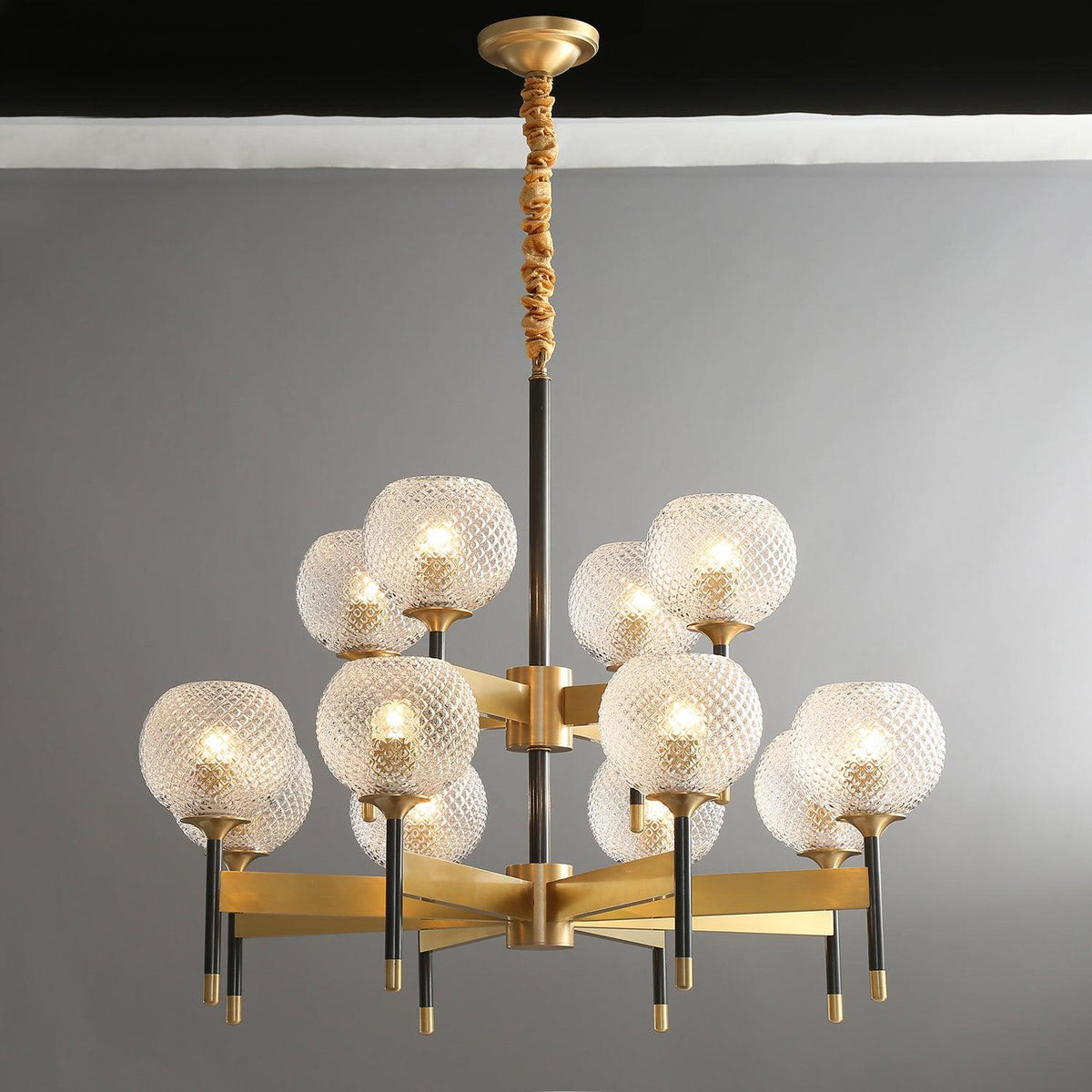 Glint Lustre Moderne en Laiton