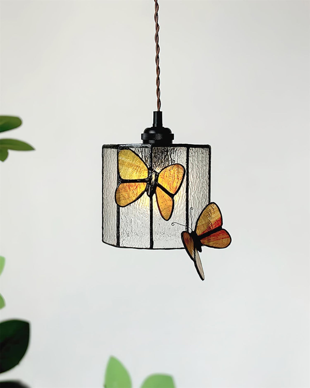 Briandy Tiffany Pendant Light Glass-Neutral Decor