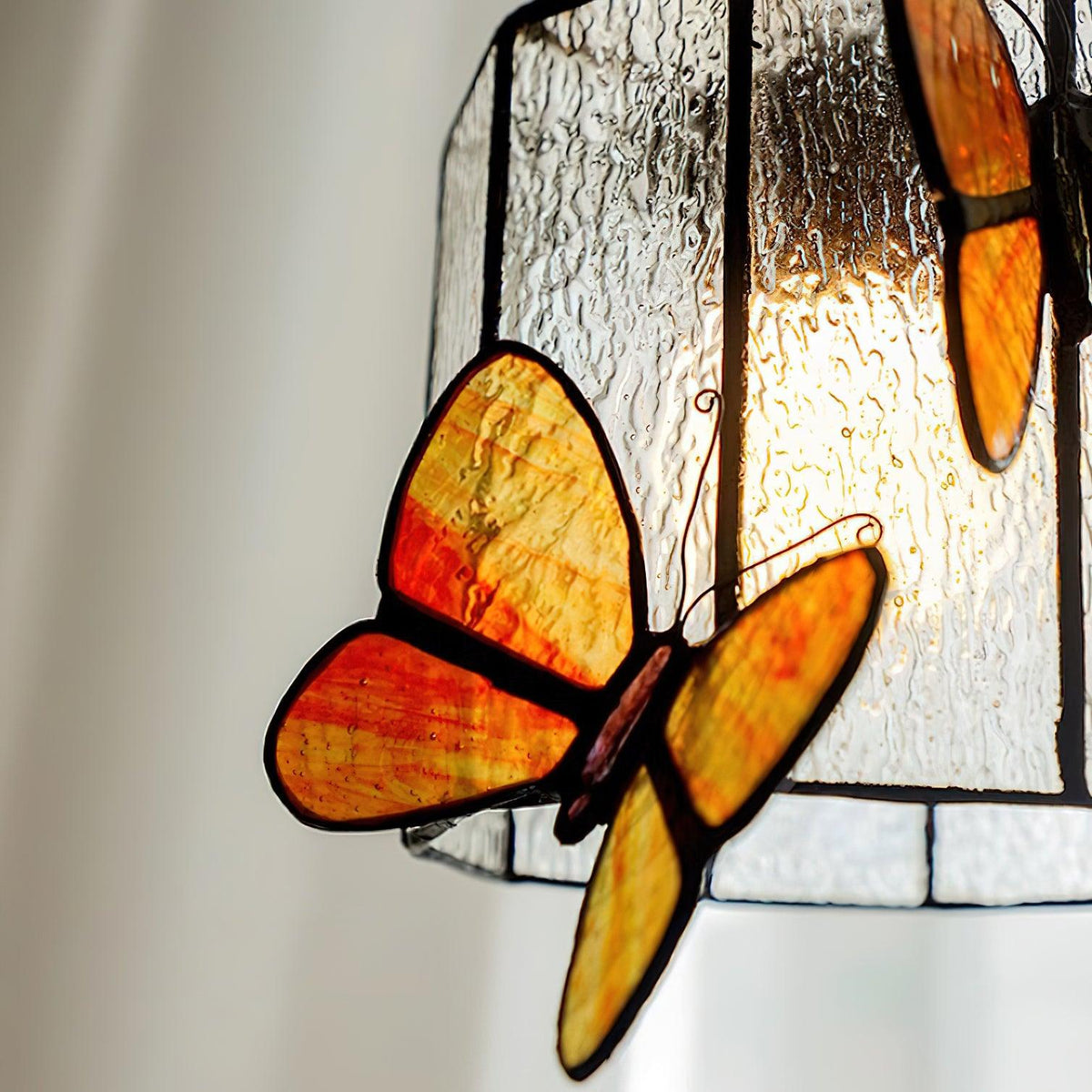 Briandy Tiffany Pendant Light Glass-Neutral Decor