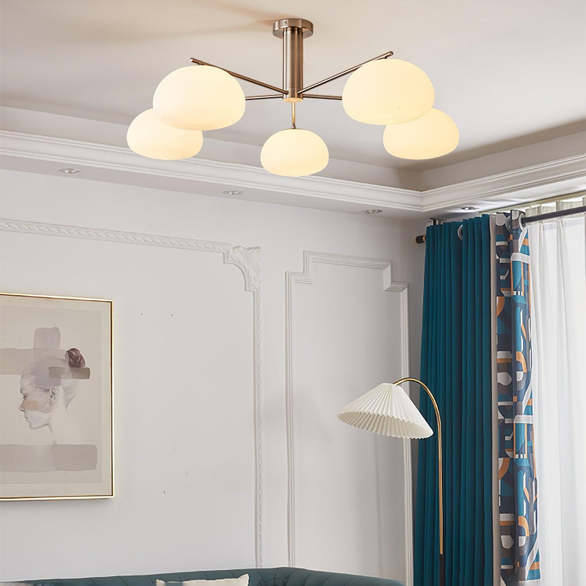 Lunara Luxe Glass Lustre